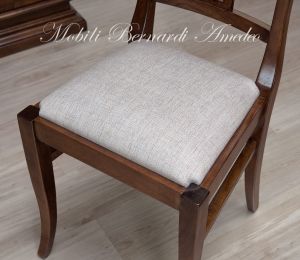 Sedia in noce per tavolo da pranzo stile classico con seduta imbottita